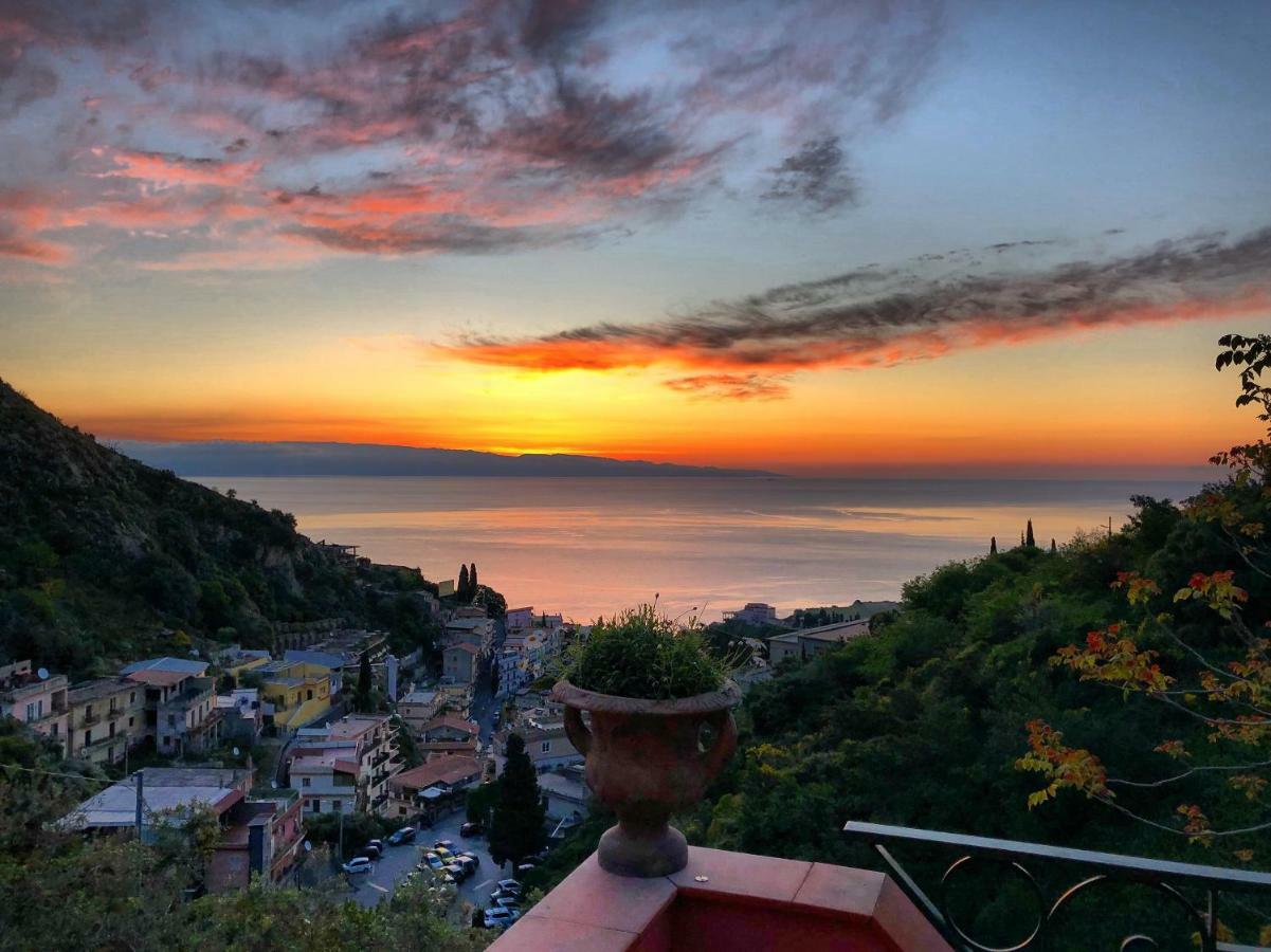 Villa Le Petit Paradis Taormina Kültér fotó