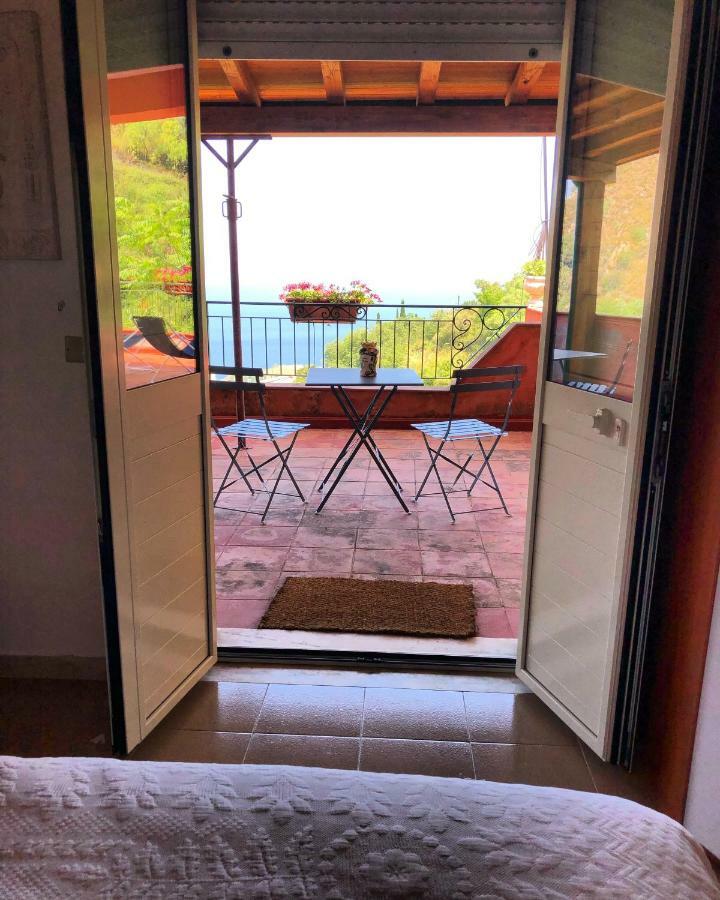 Villa Le Petit Paradis Taormina Kültér fotó